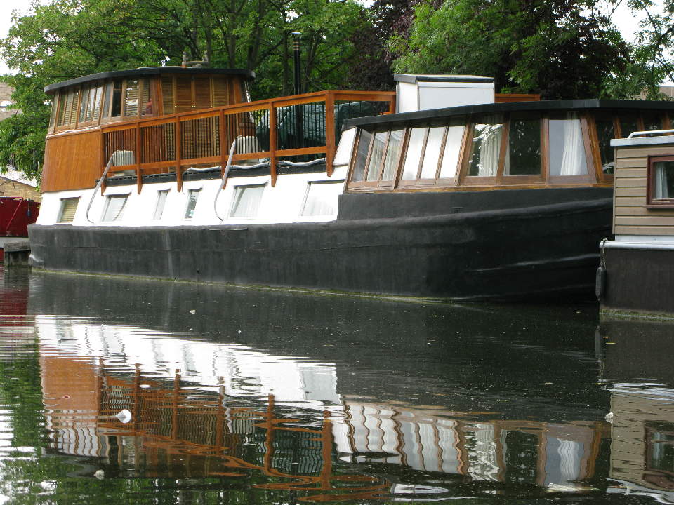 Richard Branson's boat