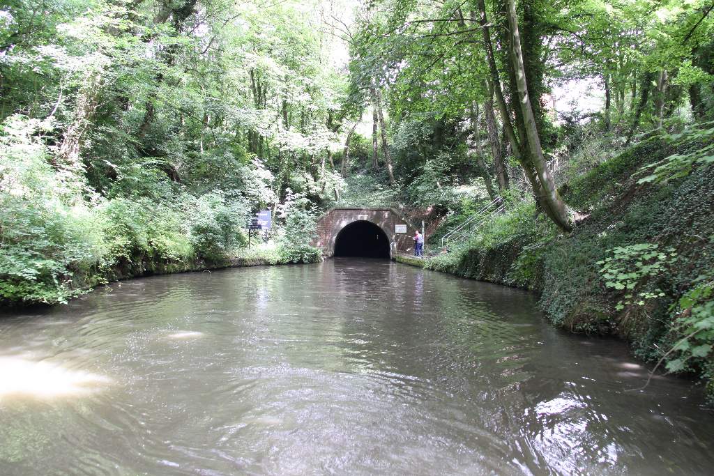 tunnel