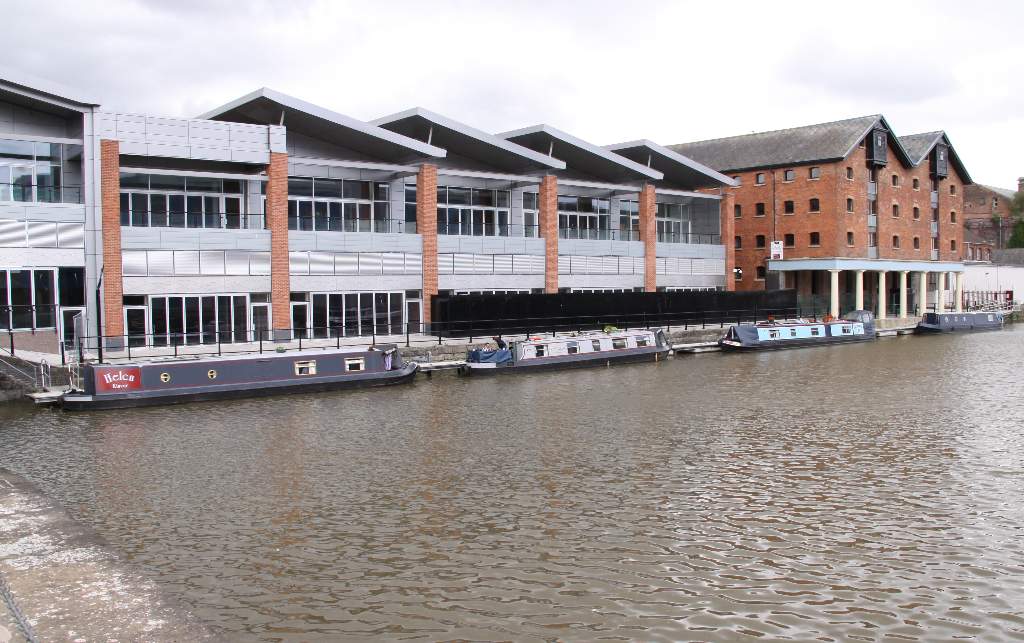 docks